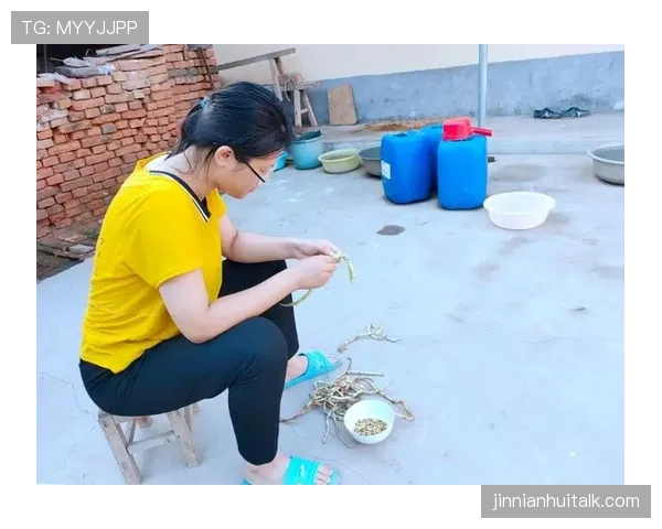 山口茜家里到底咋养的?光看她吃的就觉得我得省吃俭用了… 山口茜家里到底咋养的?光看她吃的就觉得我得省吃俭用了…